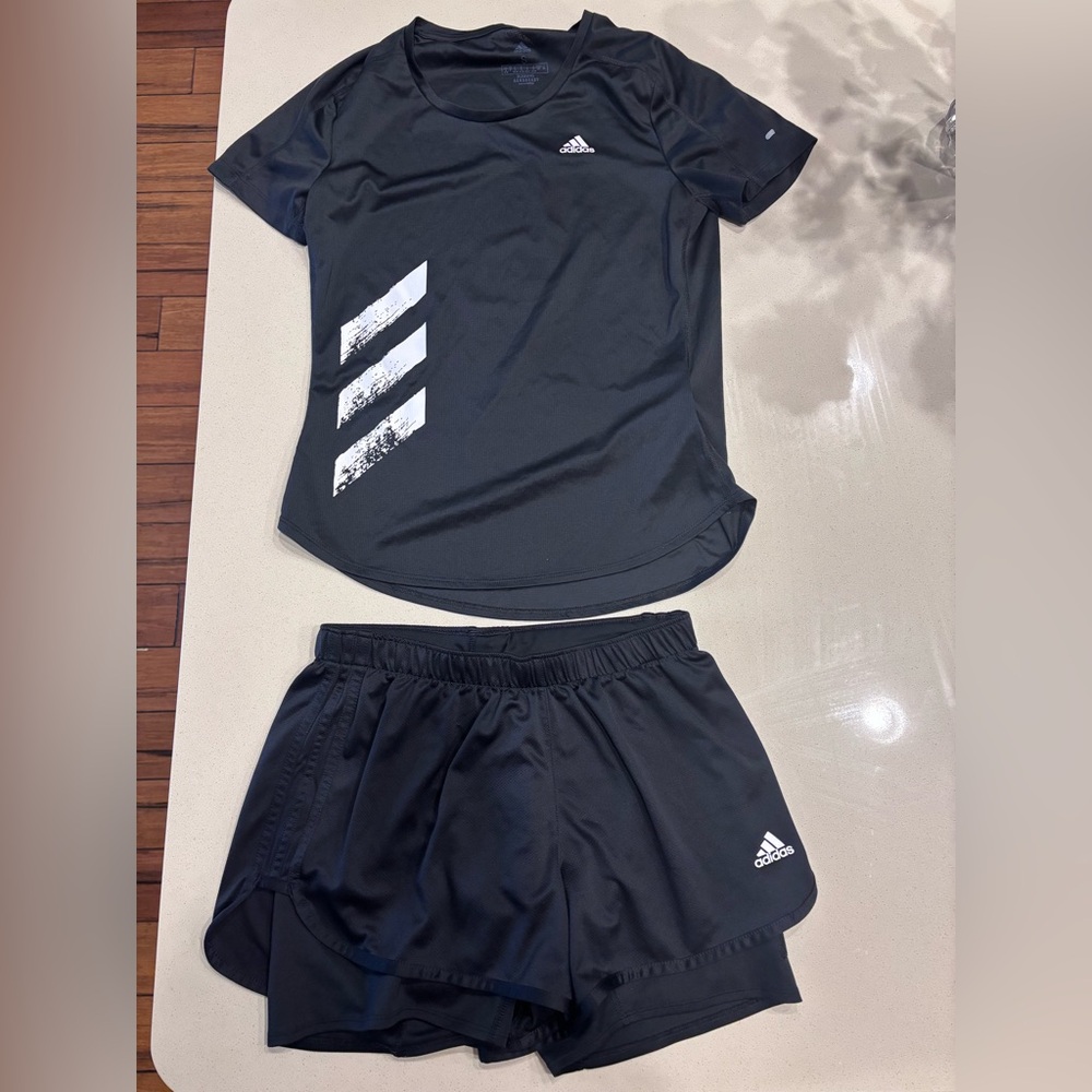 Women’s adidas running set
